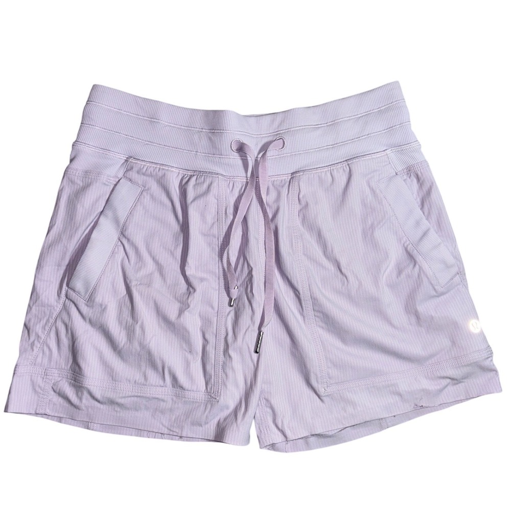 Lululemon Medium Lavender Pinstripe‎ Athletic Shorts Womens Drawstring Pockets